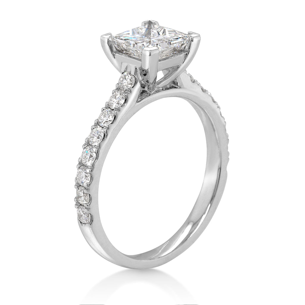 18ct White Gold 1.5CT Princess Cut Diamond Engagement Ring T