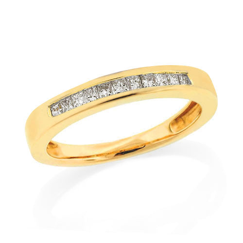 18ct Gold Diamond Band