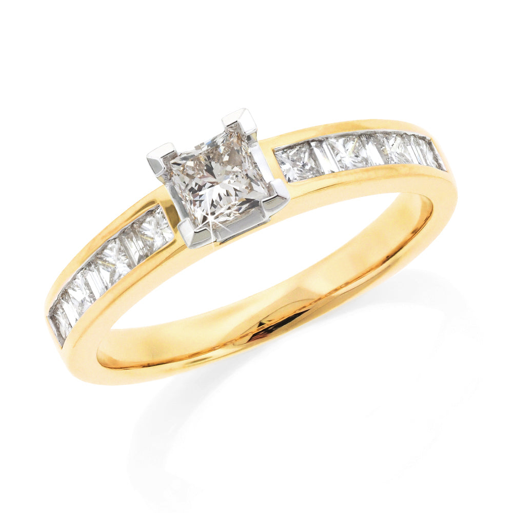 9ct Gold Princess Diamond Ring TDW 0.85CT