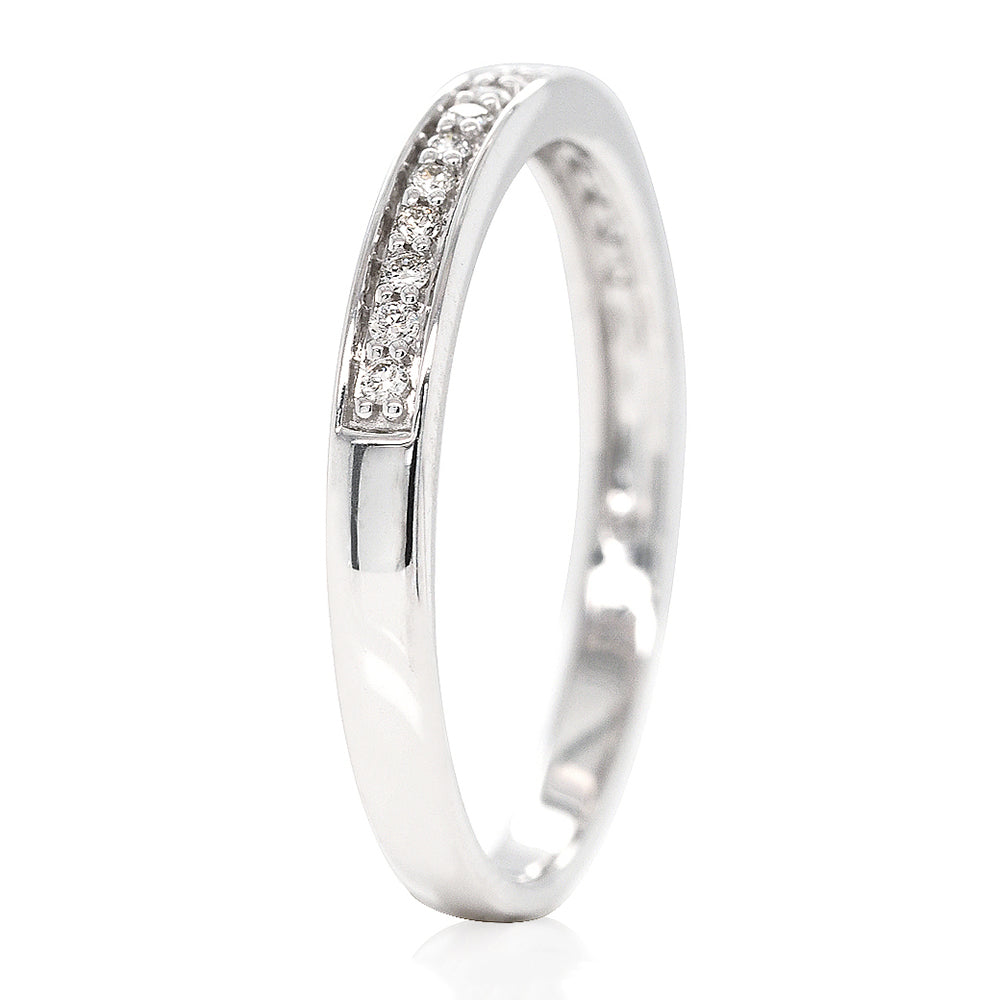 9ct White Gold Grain Set Diamond Wedding Band TDW: 0.10CT