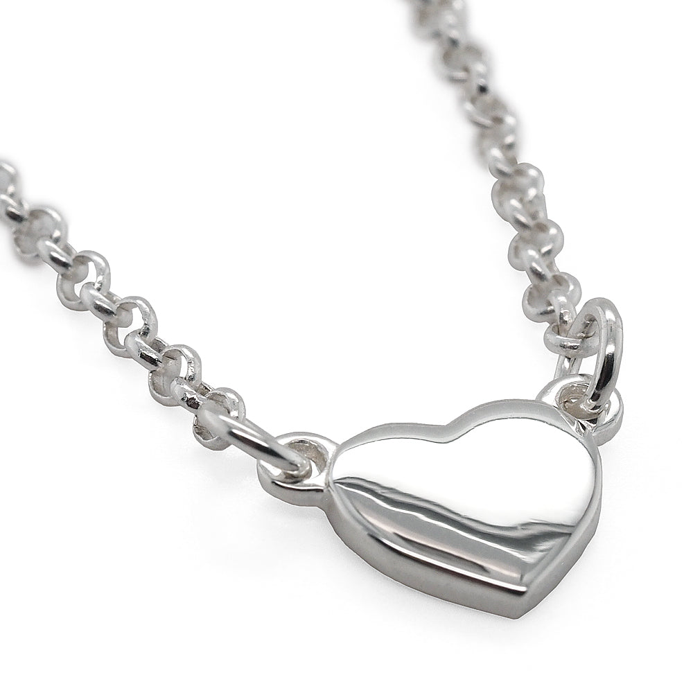 Von Treskow Sterling Silver Flat Heart Necklet on fine Belch