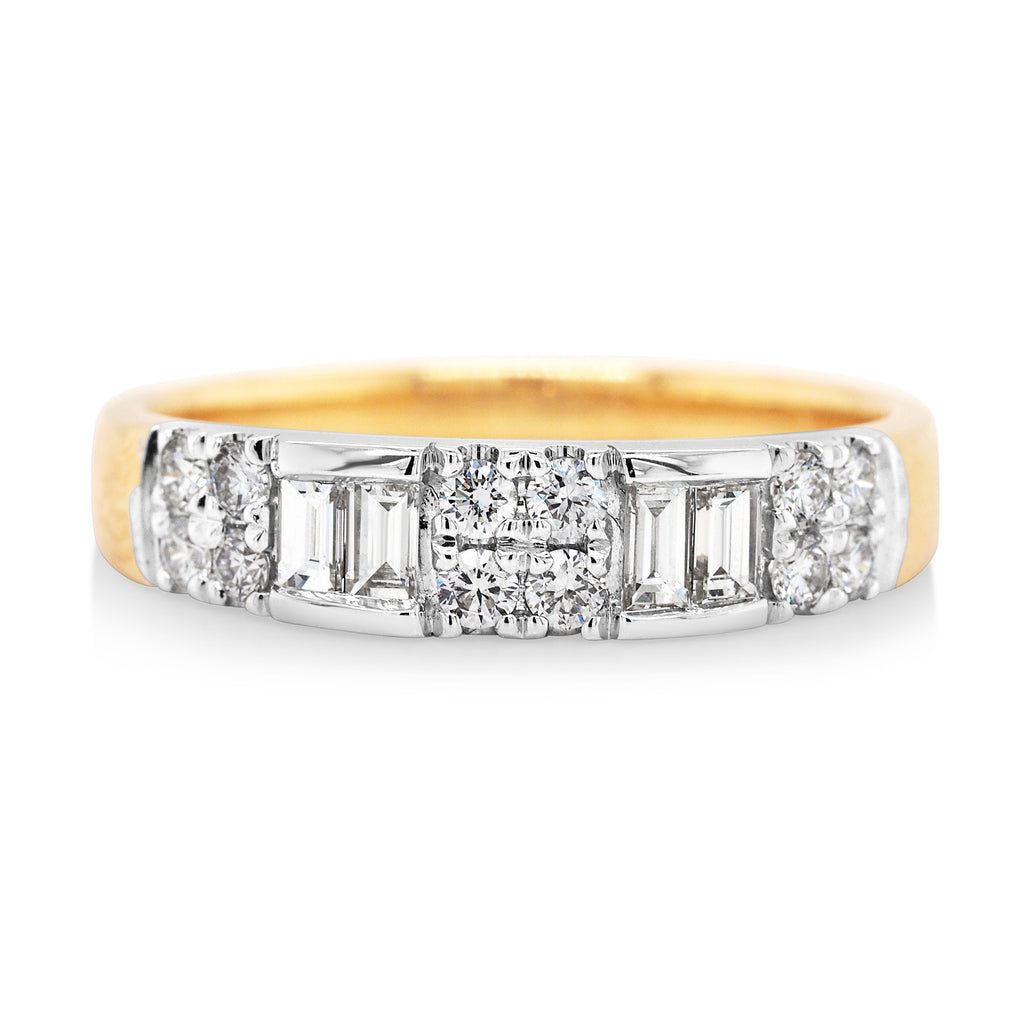 18ct Yellow Gold Baguette & Brilliant Cut Diamond Band TDW 0