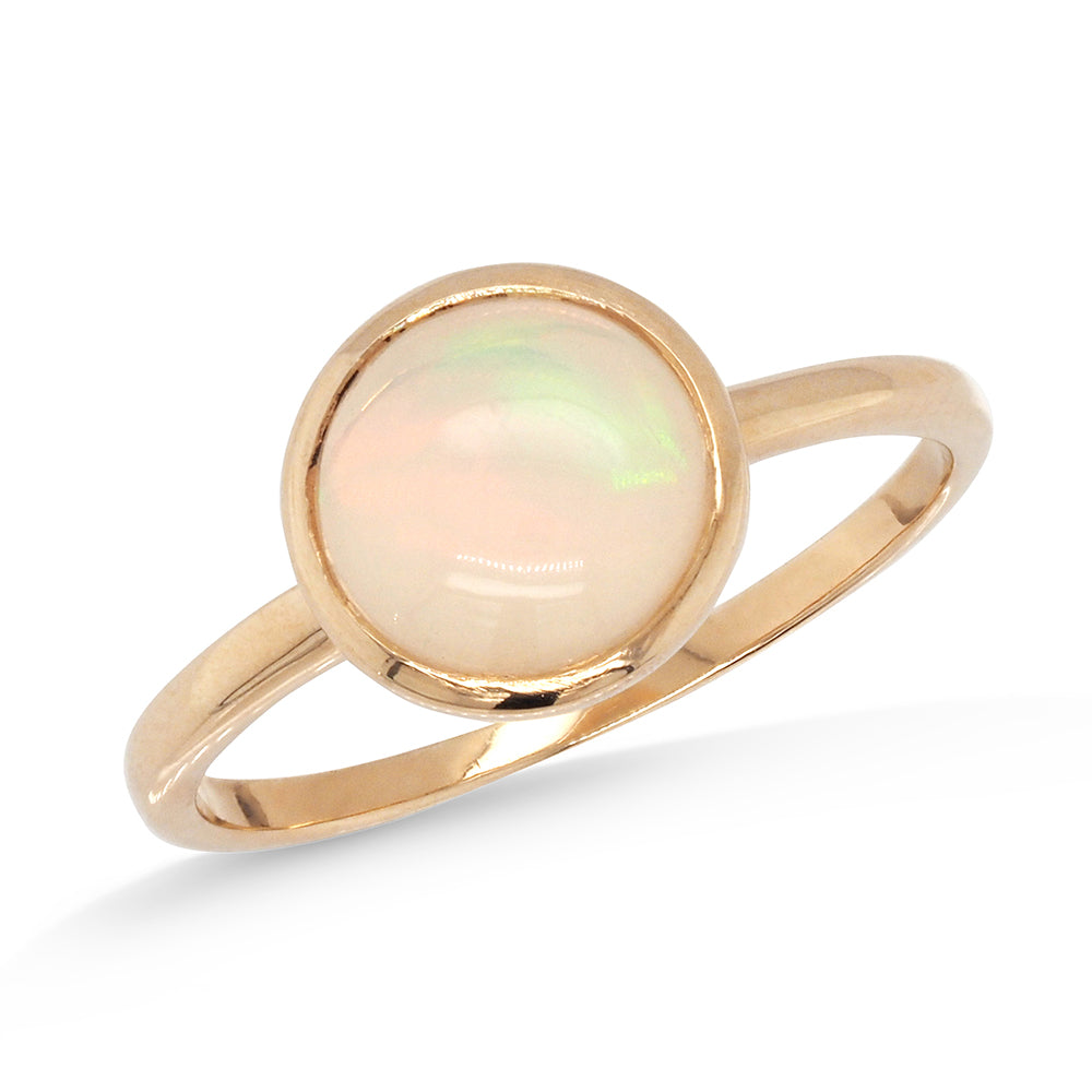 Von Treskow Luxe 9ct Yellow Gold 8mm Round Natural Opal Ring