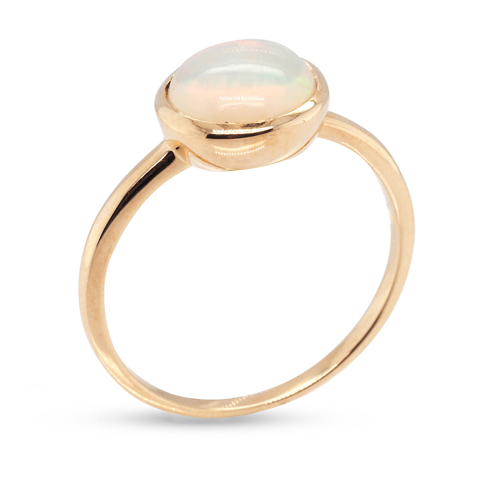 Von Treskow Luxe 9ct Yellow Gold 8mm Round Natural Opal Ring