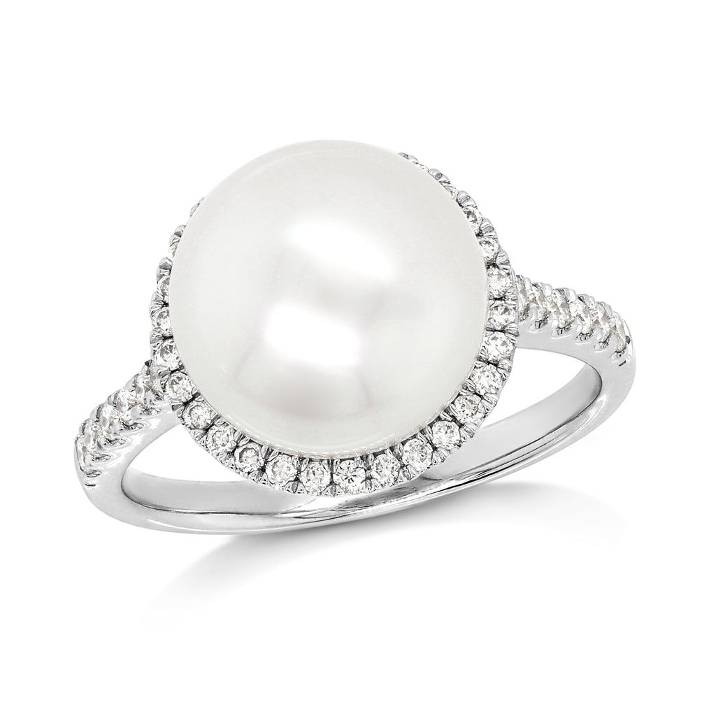 18ct White Gold South Sea Pearl & Diamond Halo Ring TDW: 0.3