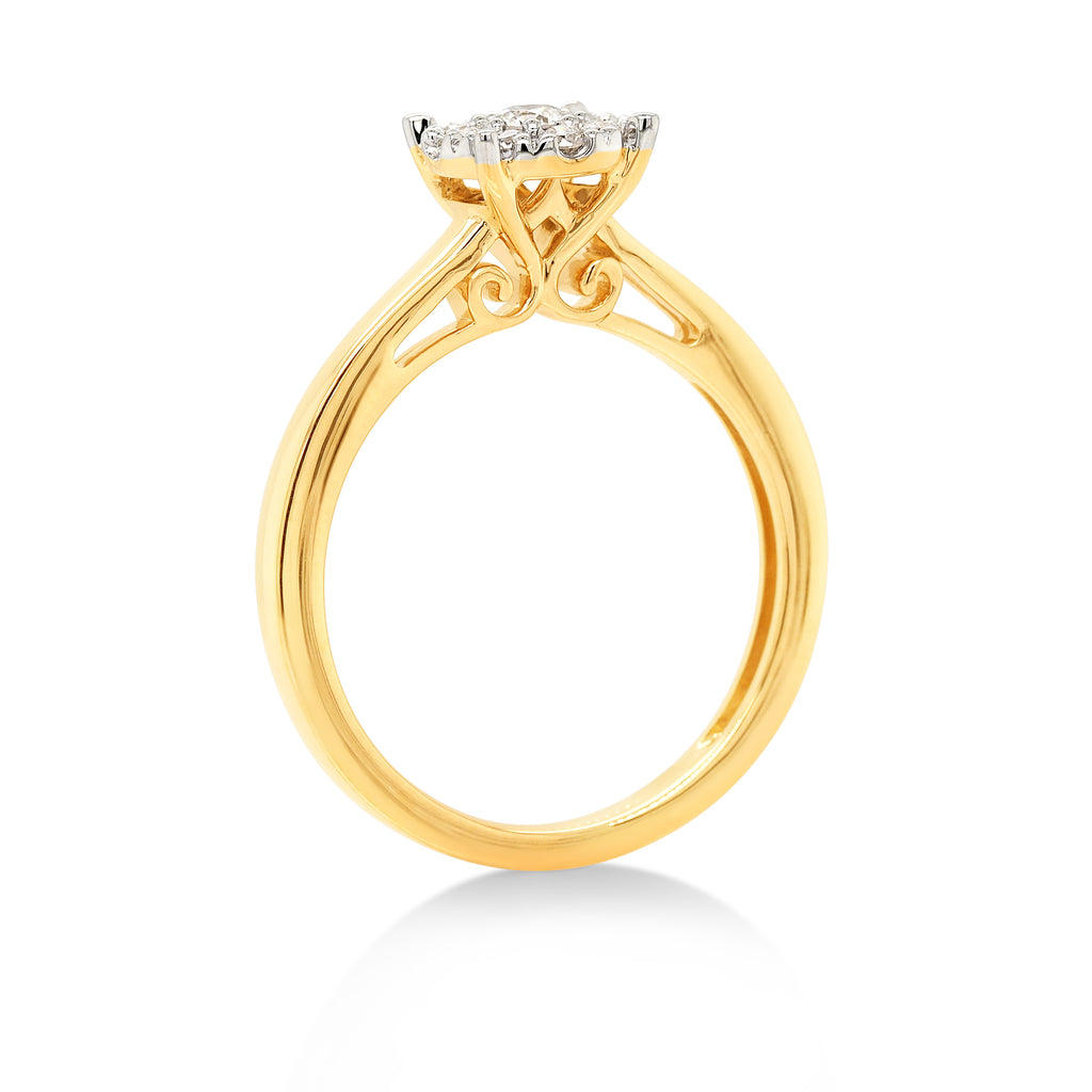 9ct Yellow Gold Diamond Cluster 'Solitaire' Look Ring TDW: 0