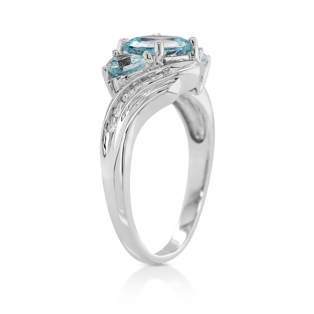 9ct White Gold Cushion Cut Aquamarine & Diamond Ring