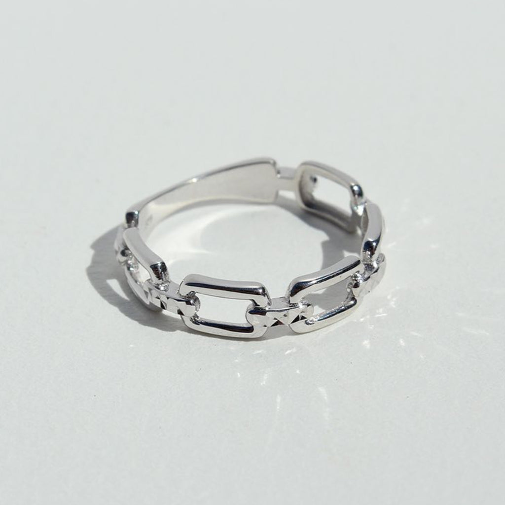 9ct White Gold Open Rectangle Chain Link Ring