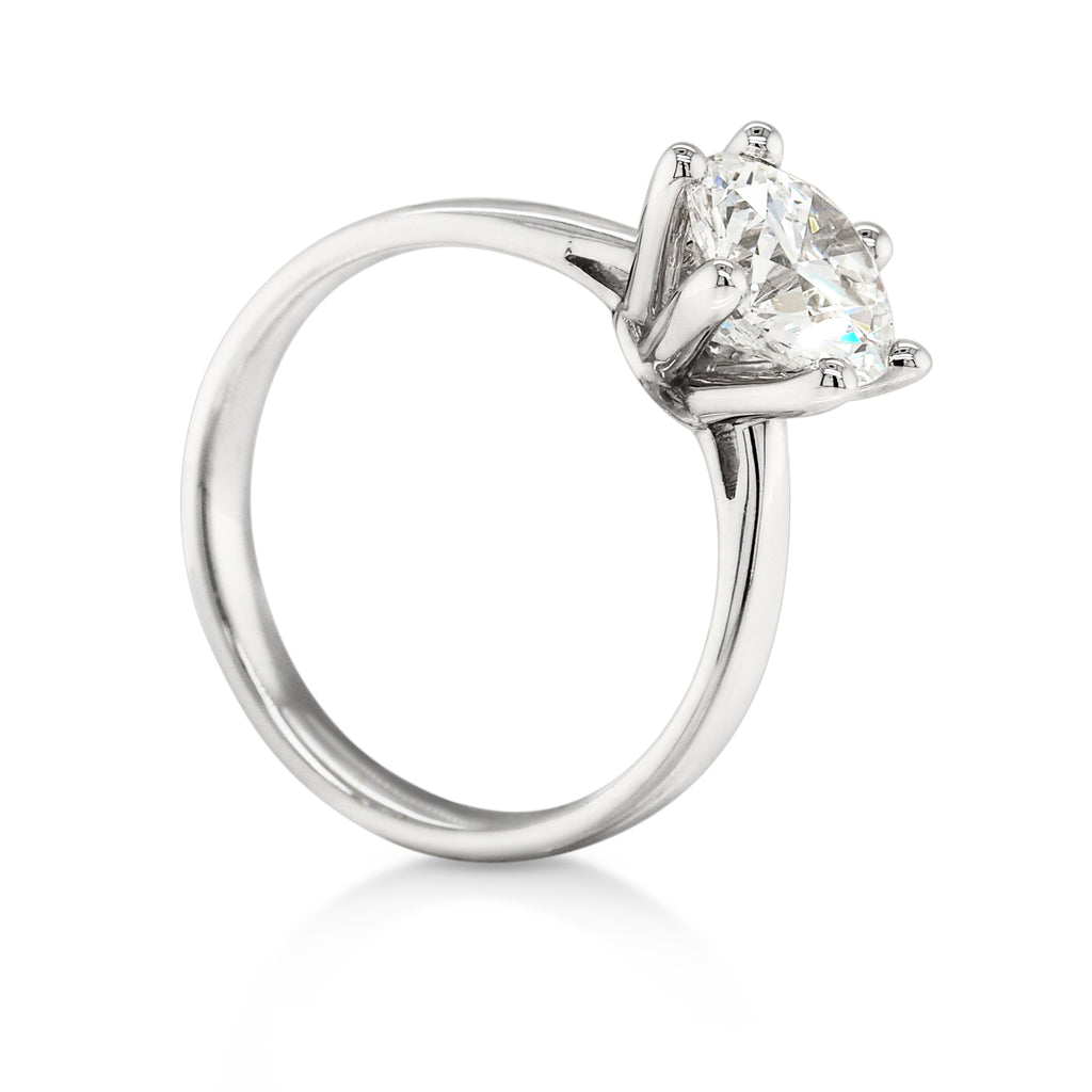 18ct White Gold 2CT Lab Grown Brilliant Cut Diamond Solitair