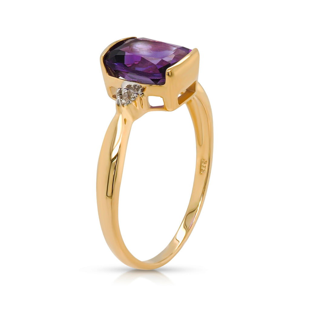 9ct Yellow Gold Cushion Cut Amethyst & Diamond Ring