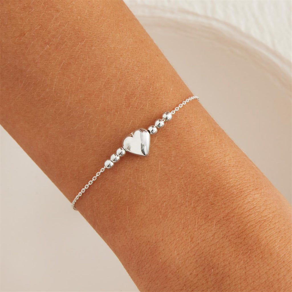 Najo Amore Sterling Silver Heart Charm Bracelet B7123