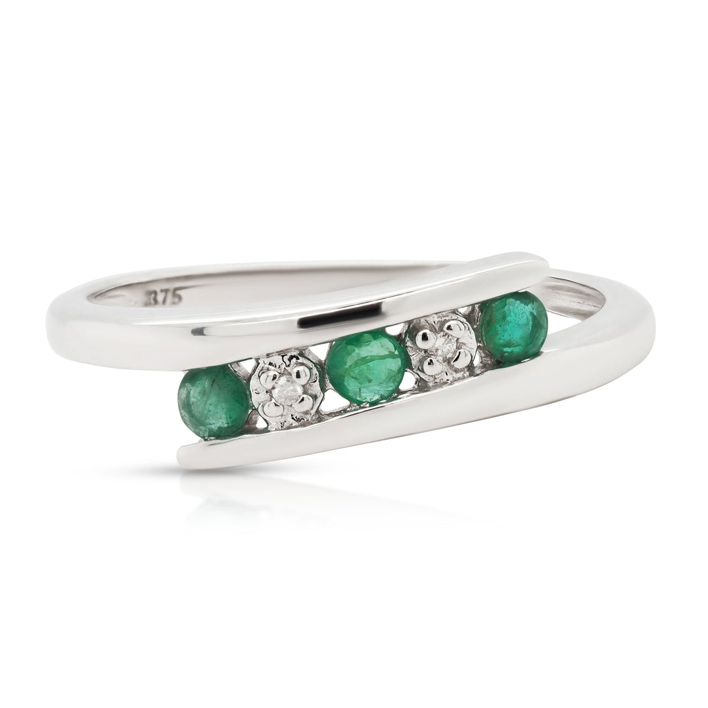 9ct White Gold Emerald & Diamond Alternating Channel Set Spl