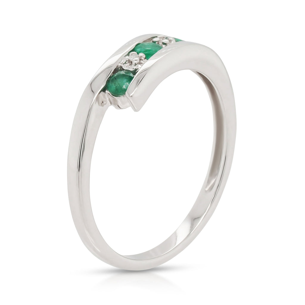 9ct White Gold Emerald & Diamond Alternating Channel Set Spl